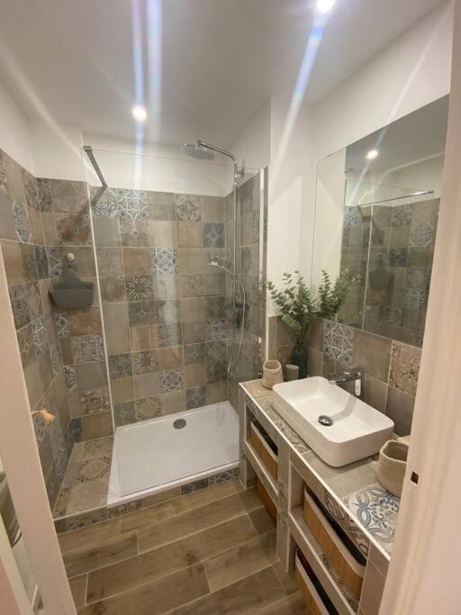 Beau T3 Proche Base Navale Et Ecoles Superieures Apartment Toulon Exterior foto